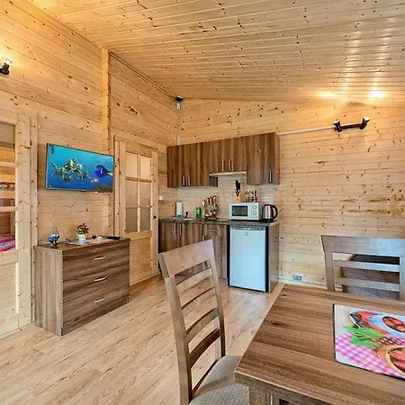 Rodos Nad Morzem Tatil Evi Rowy (Pomerania)